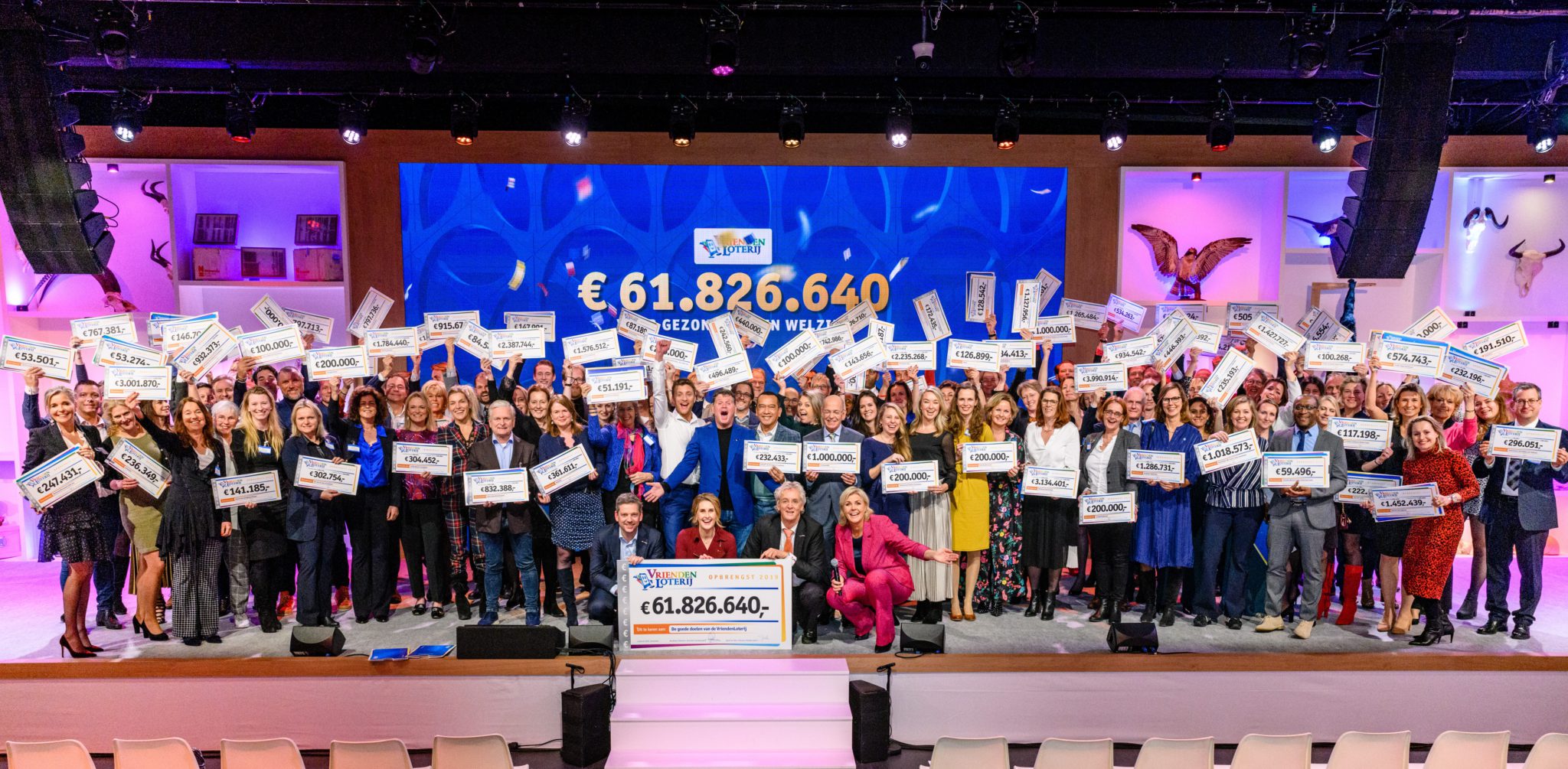 Hulphond Nederland ontvangt prachtige donatie van de VriendenLoterij